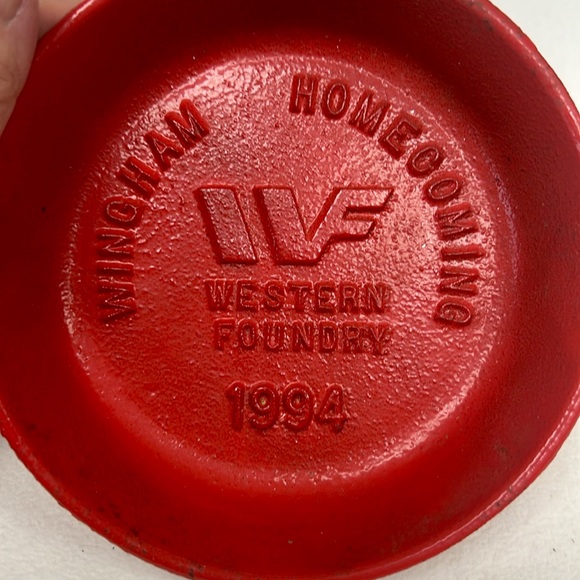 Vintage 1894 Wingham Homecoming Western Foundry red enamel cast iron pan - Picture 4 of 5